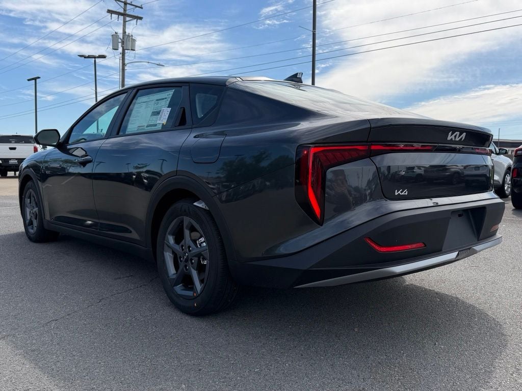2026 Kia K4 LX
