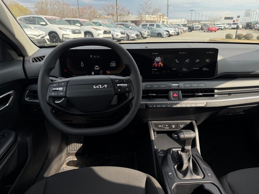 2026 Kia K4 LX