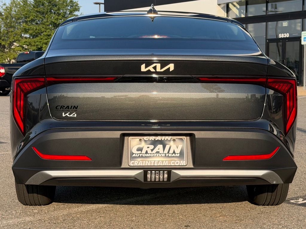 2026 Kia K4 LXS