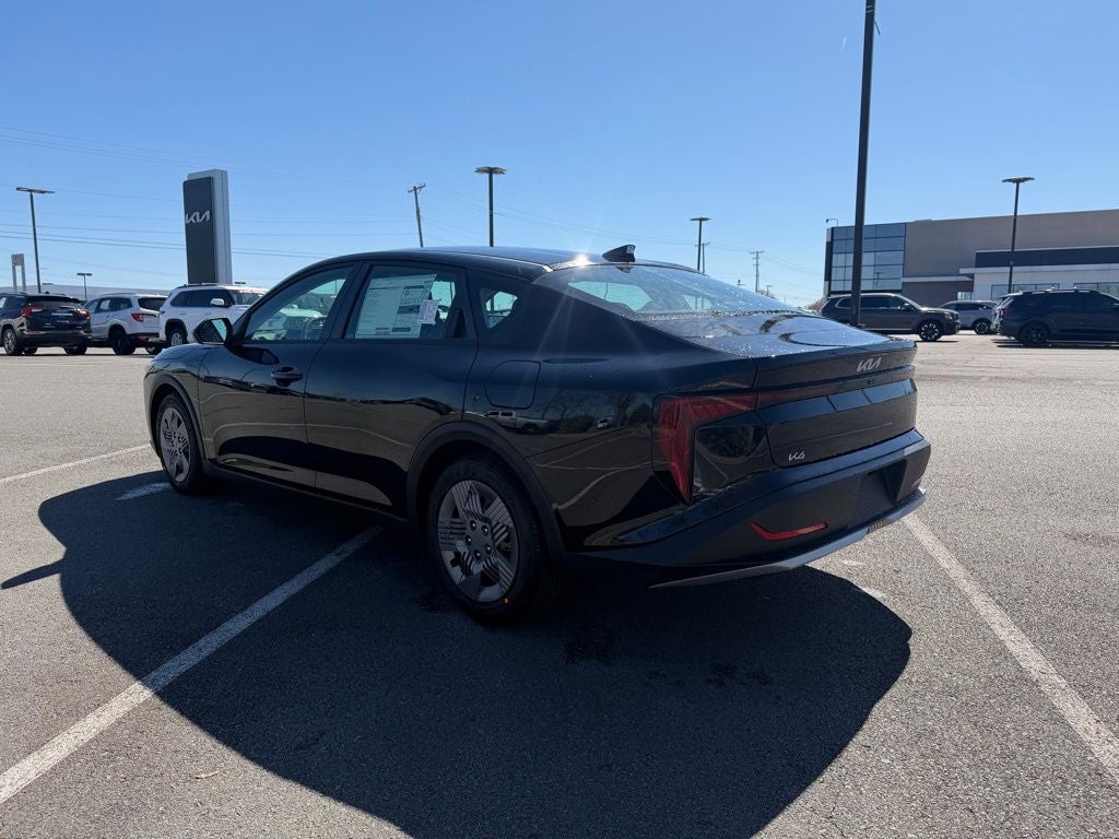 2026 Kia K4 LX