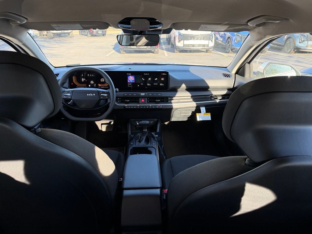 2026 Kia K4 LX