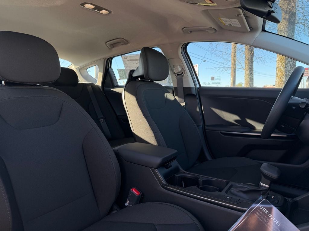 2026 Kia K4 LX