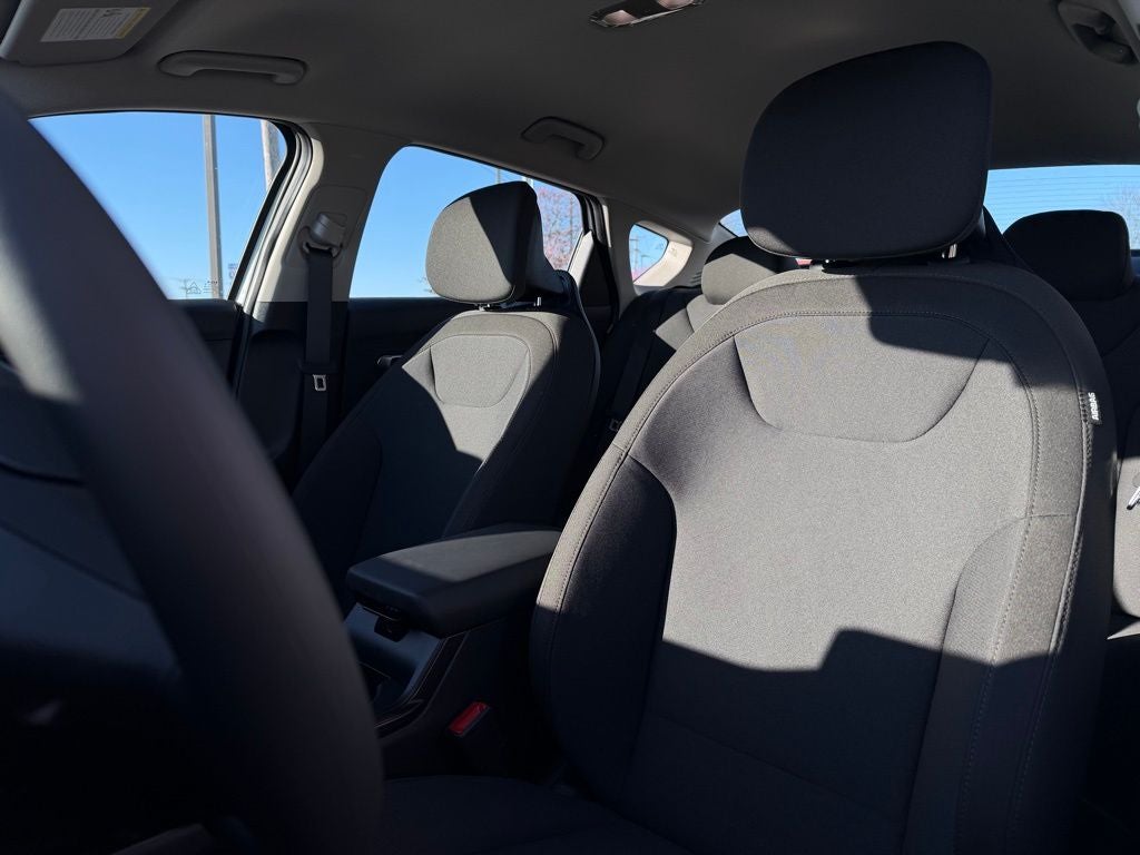 2026 Kia K4 LX