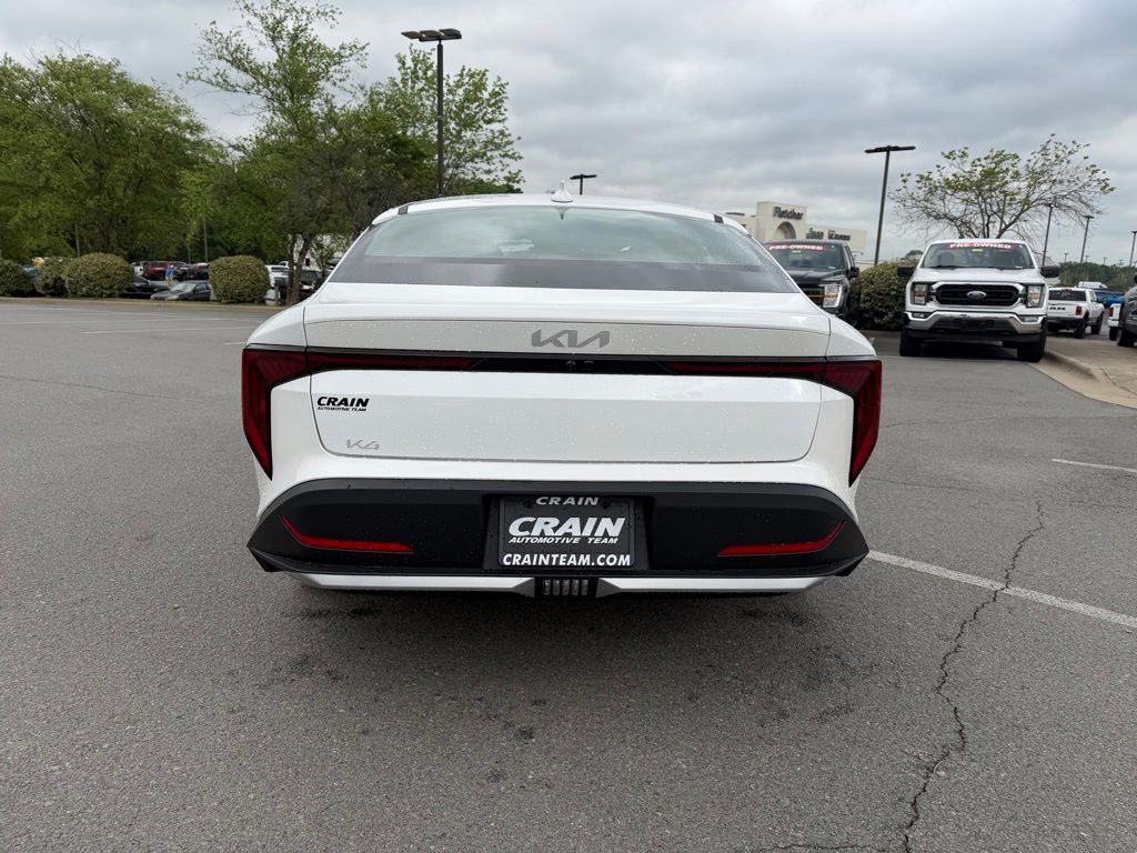 2026 Kia K4 LXS