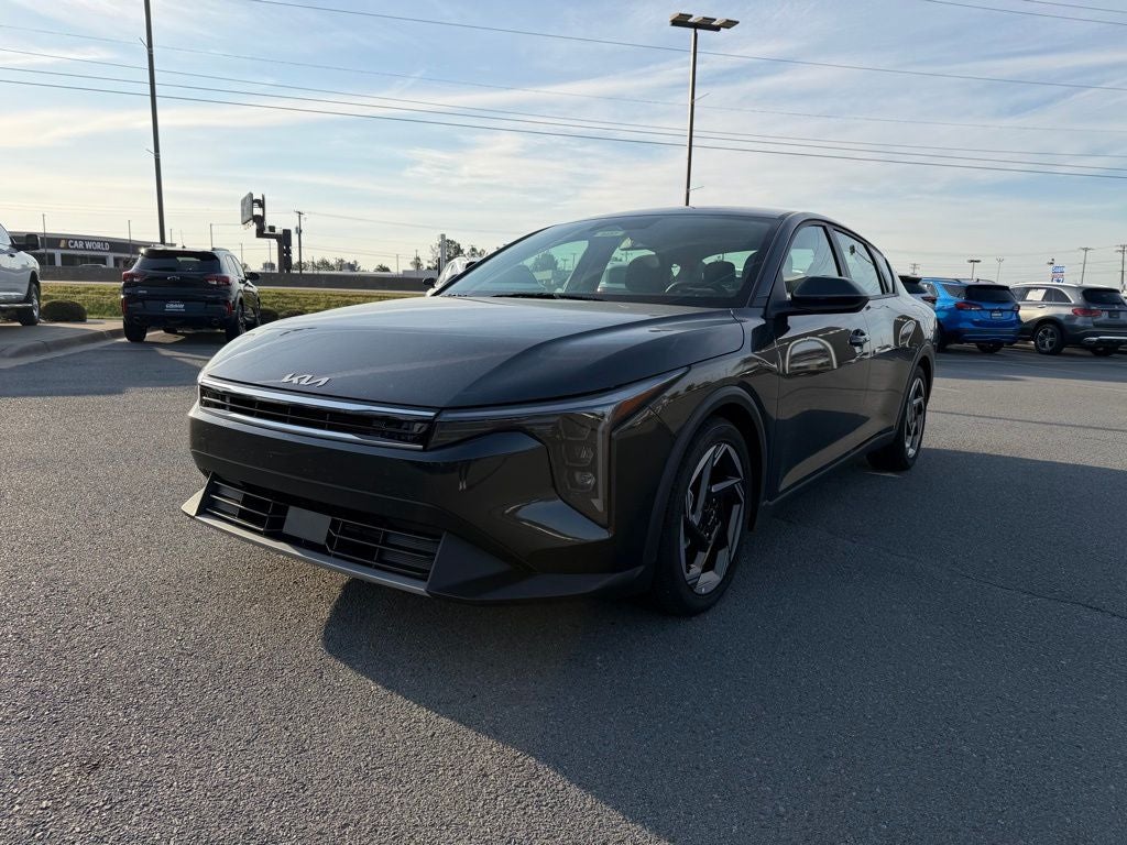 2025 Kia K4 EX