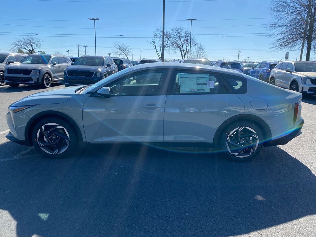 2026 Kia K4 EX