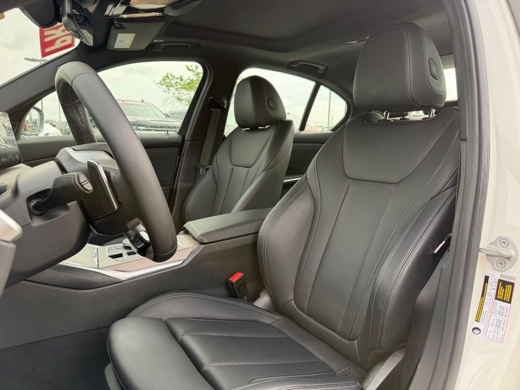 2025 BMW 3 Series 330i