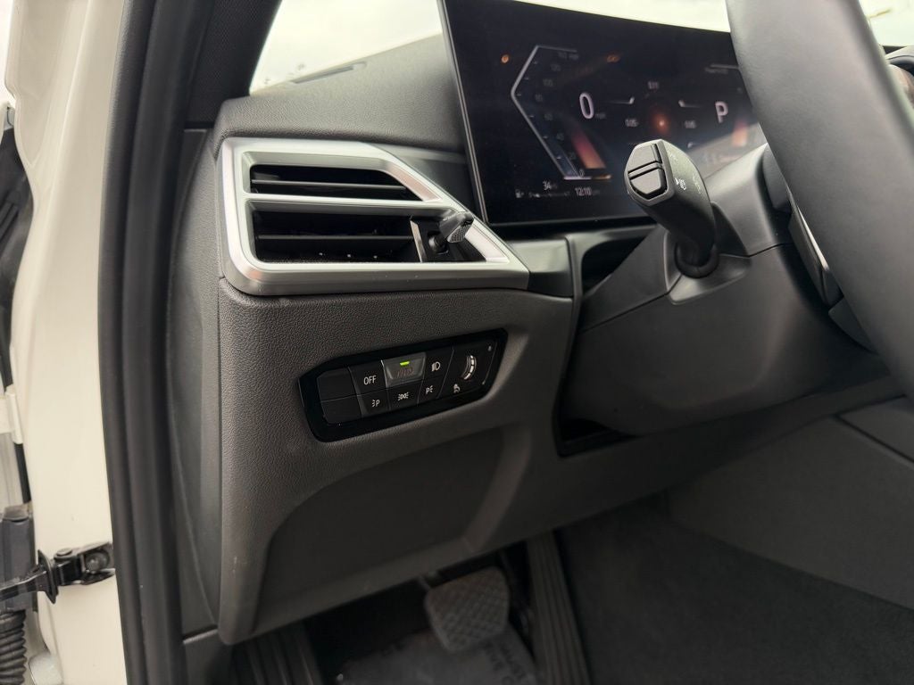 2025 BMW 3 Series 330i