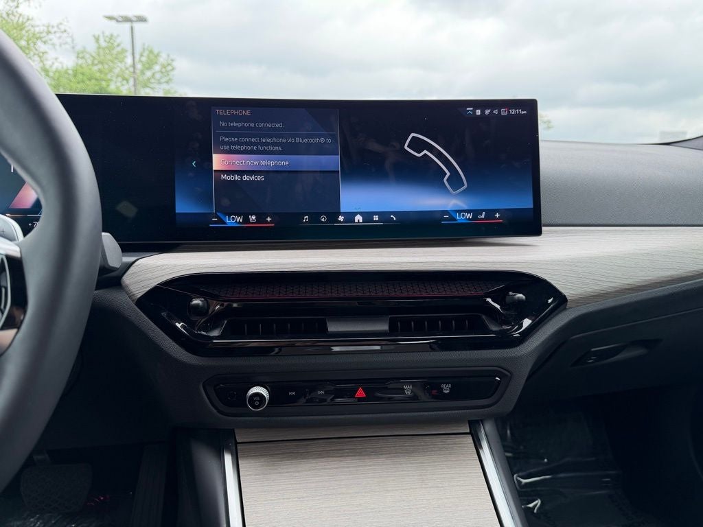 2025 BMW 3 Series 330i