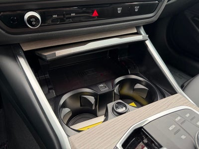 2025 BMW 3 Series 330i