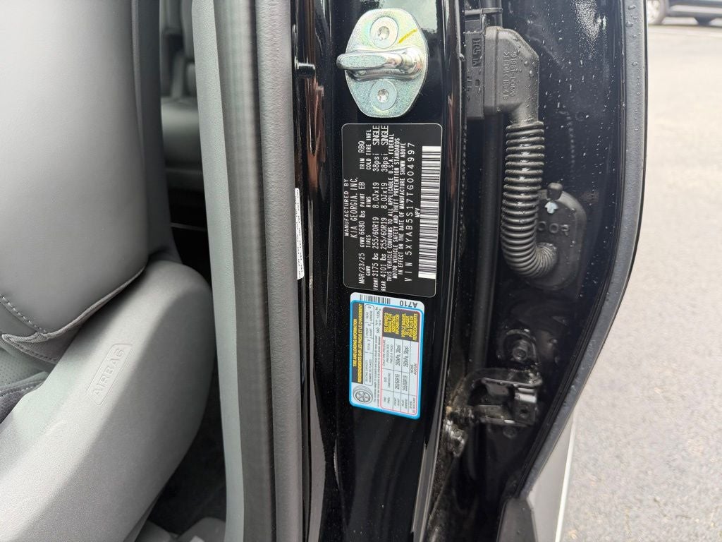 2026 Kia EV9 Light Long Range