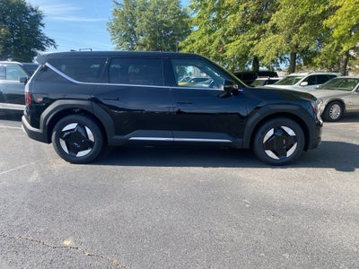 2026 Kia EV9 Light Long Range