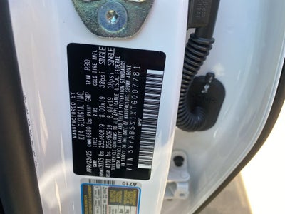 2026 Kia EV9 Light Long Range