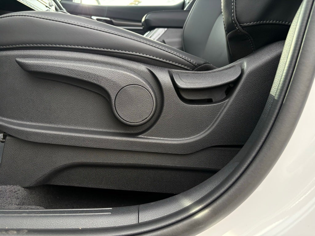 2025 Kia Telluride LX