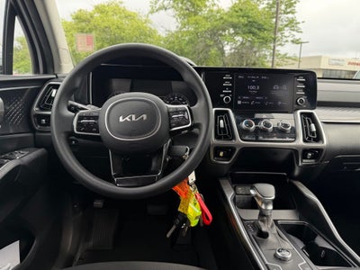 2022 Kia Sorento LX