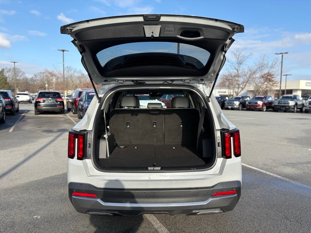 2025 Kia Sorento S