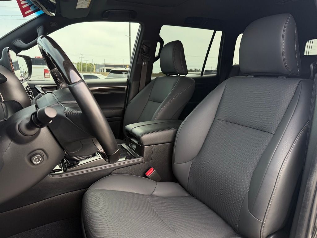 2023 Lexus GX 460