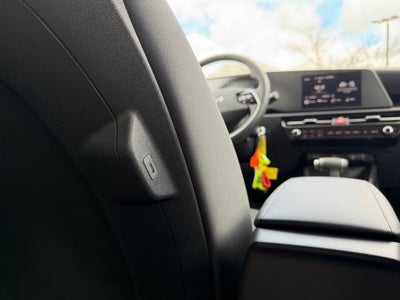 2026 Kia Niro LX