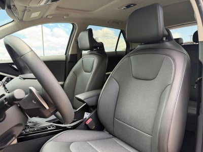 2025 Kia Niro SX