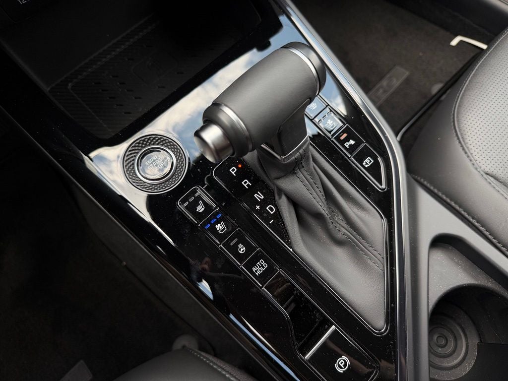 2025 Kia Niro SX