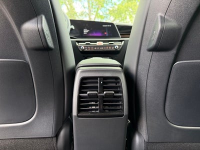 2025 Kia Niro SX
