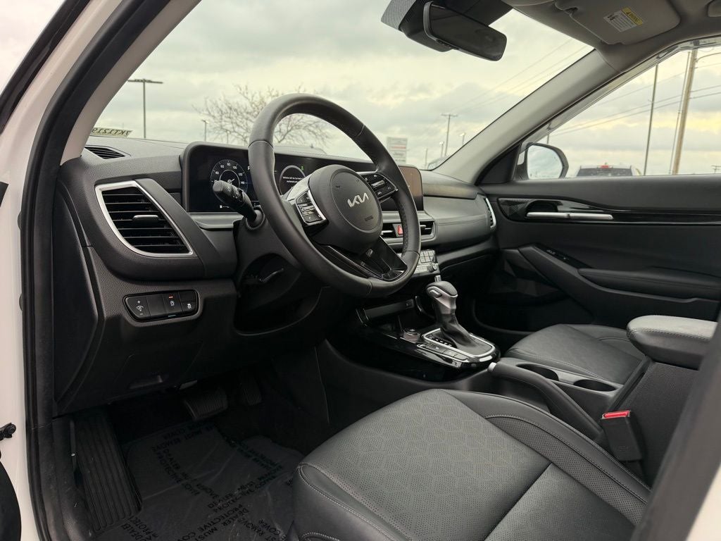 2024 Kia Seltos EX