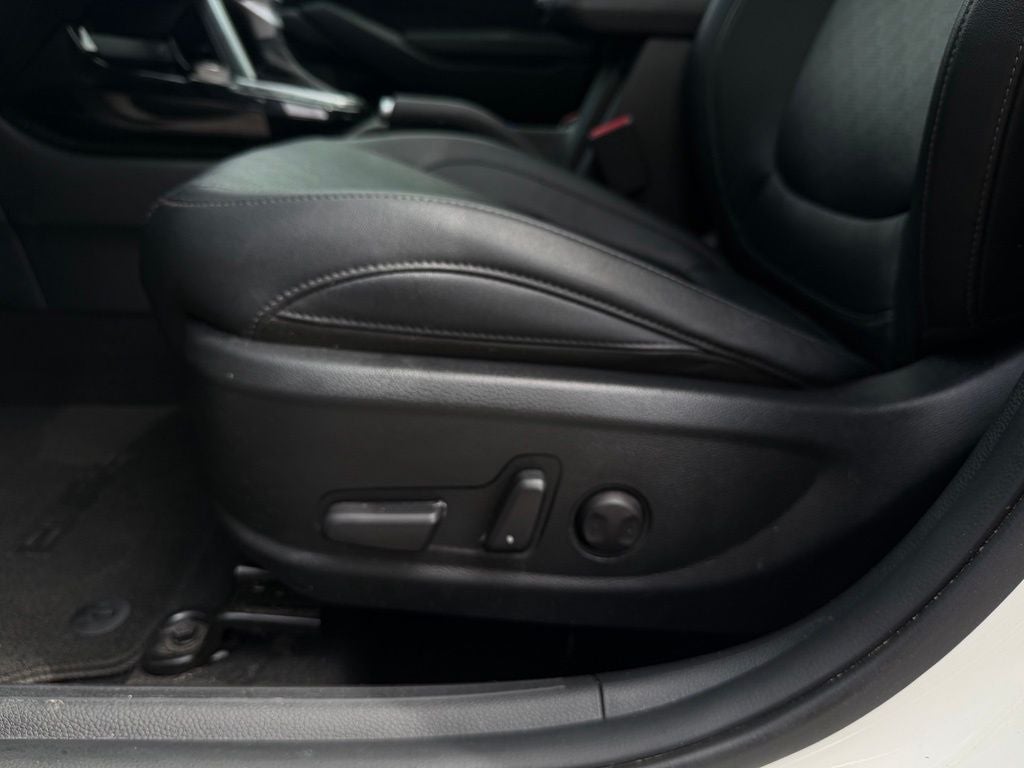2023 Kia Seltos EX