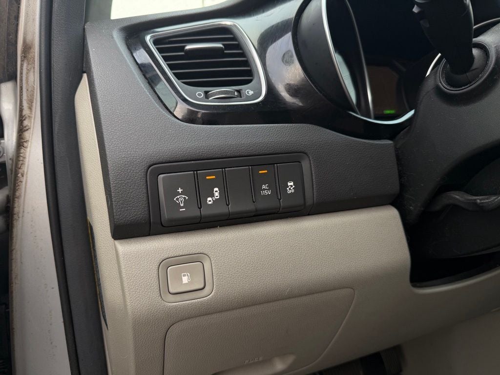 2015 Kia Sedona SX