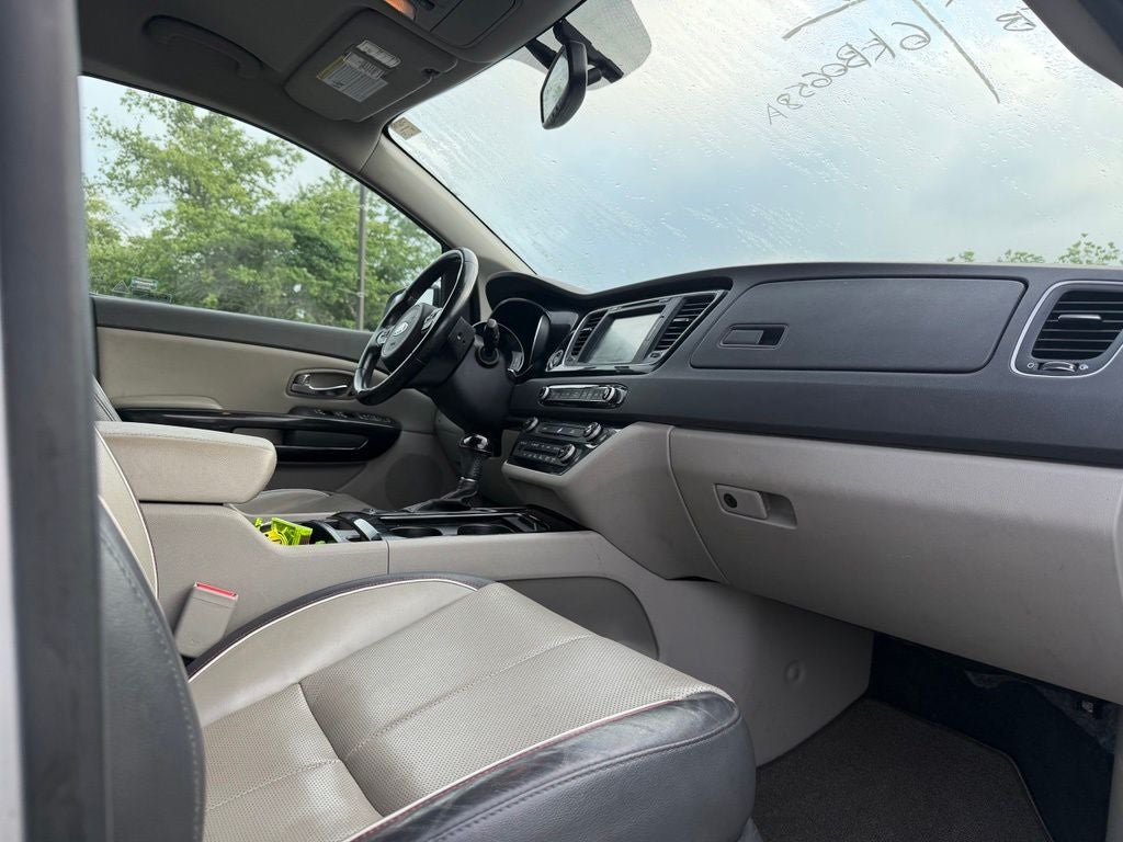 2015 Kia Sedona SX