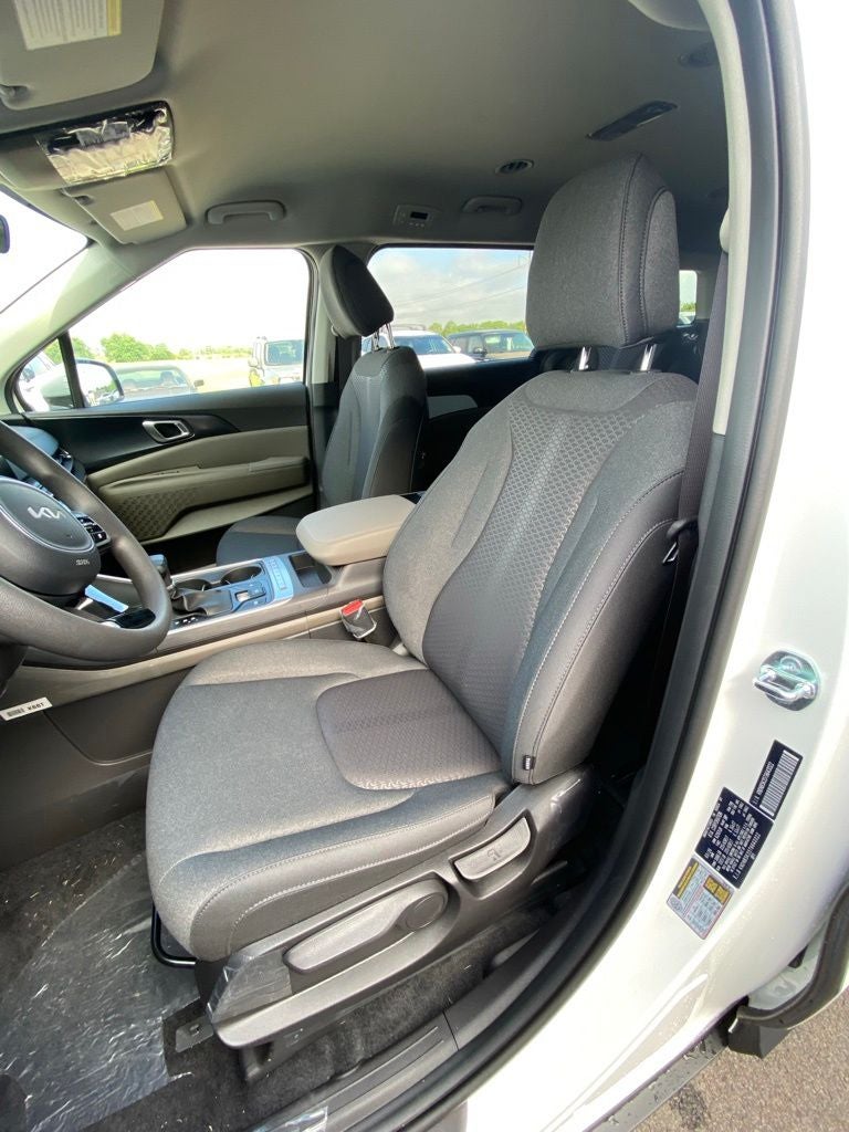 2026 Kia Carnival LX