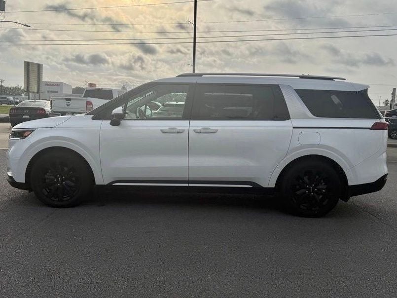 2024 Kia Carnival SX