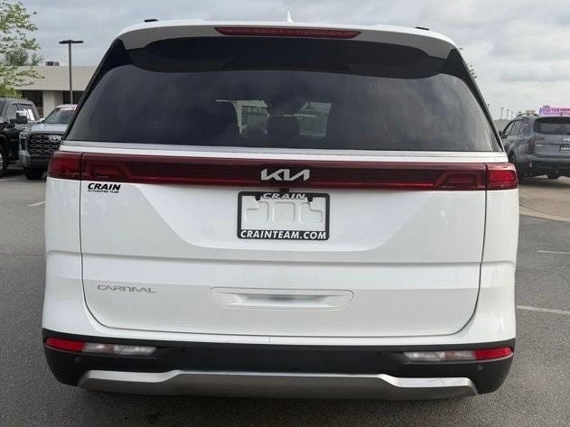 2024 Kia Carnival SX