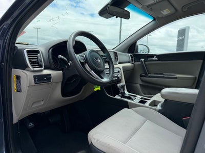 2022 Kia Sportage LX