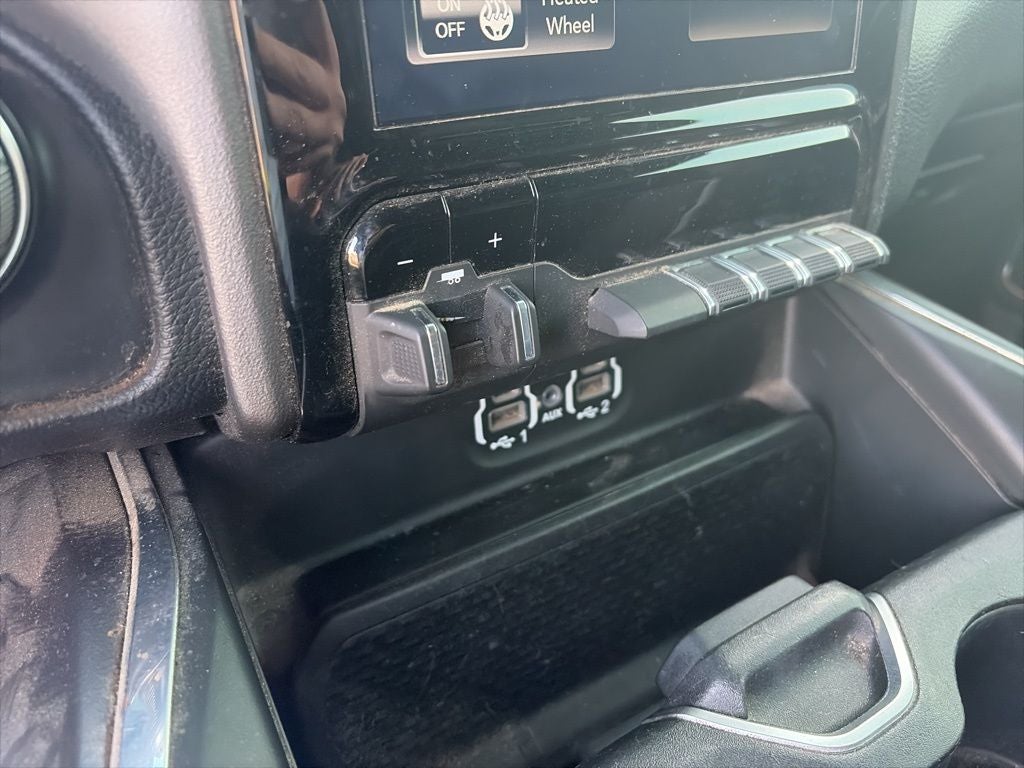 2021 RAM 1500 Laramie CUSTOM WHEELS! CLEAN CARFAX LOW MILES