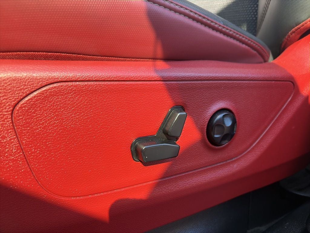 2020 RAM 1500 Rebel 8.4 SCREEN