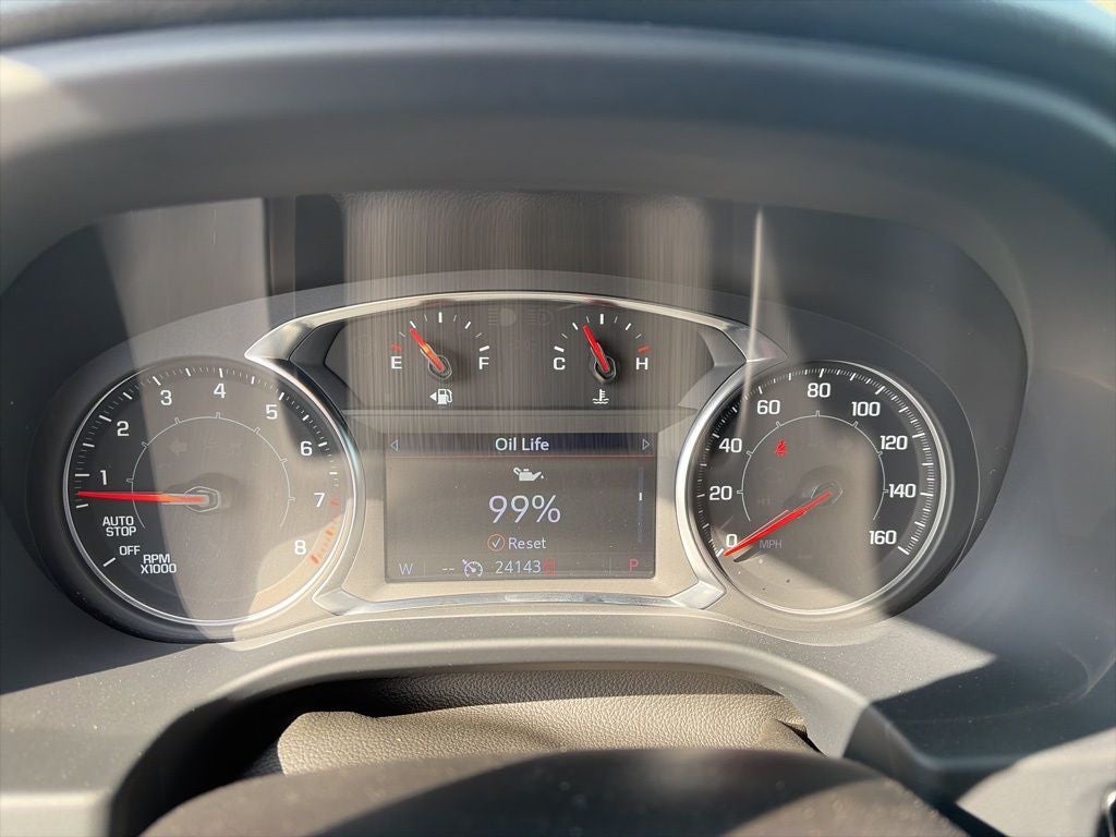 2023 GMC Acadia SLT CLEAN CARFAX LOW MILES!!