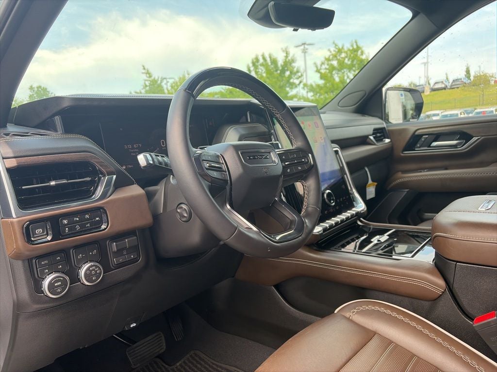 2026 GMC Yukon Denali Ultimate Executive Seating Pkg