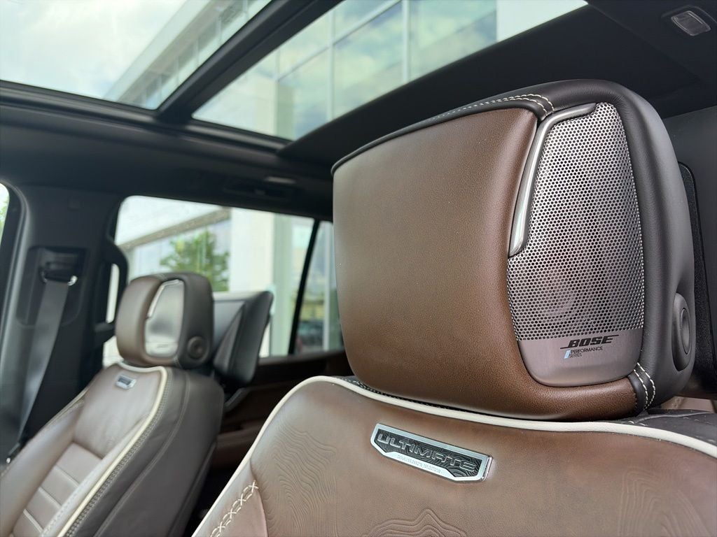 2026 GMC Yukon Denali Ultimate Executive Seating Pkg