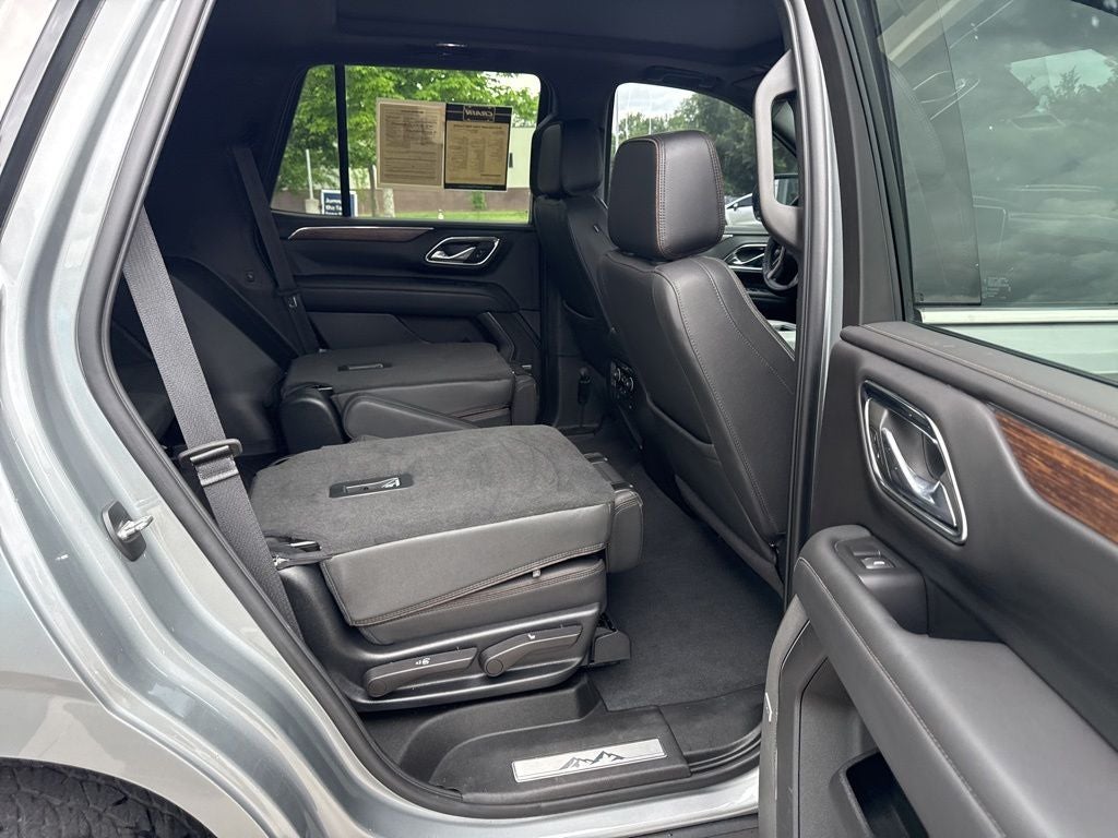 2023 Chevrolet Tahoe High Country PANORAMIC ROOF AND 1OWNER CLEAN CARFAX