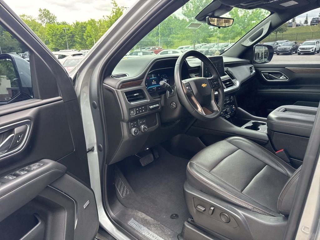 2023 Chevrolet Tahoe High Country PANORAMIC ROOF AND 1OWNER CLEAN CARFAX