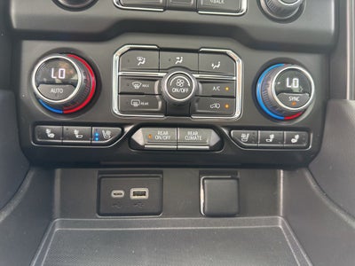 2023 Chevrolet Tahoe High Country PANORAMIC ROOF AND 1OWNER CLEAN CARFAX