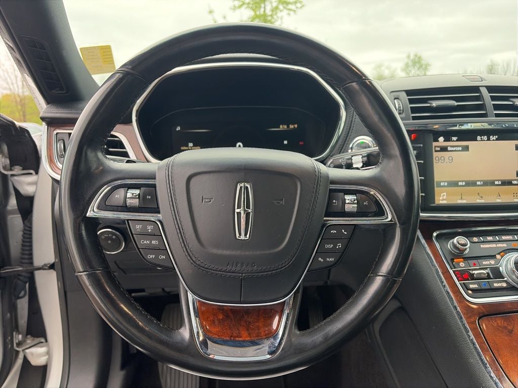 2018 Lincoln Continental Select