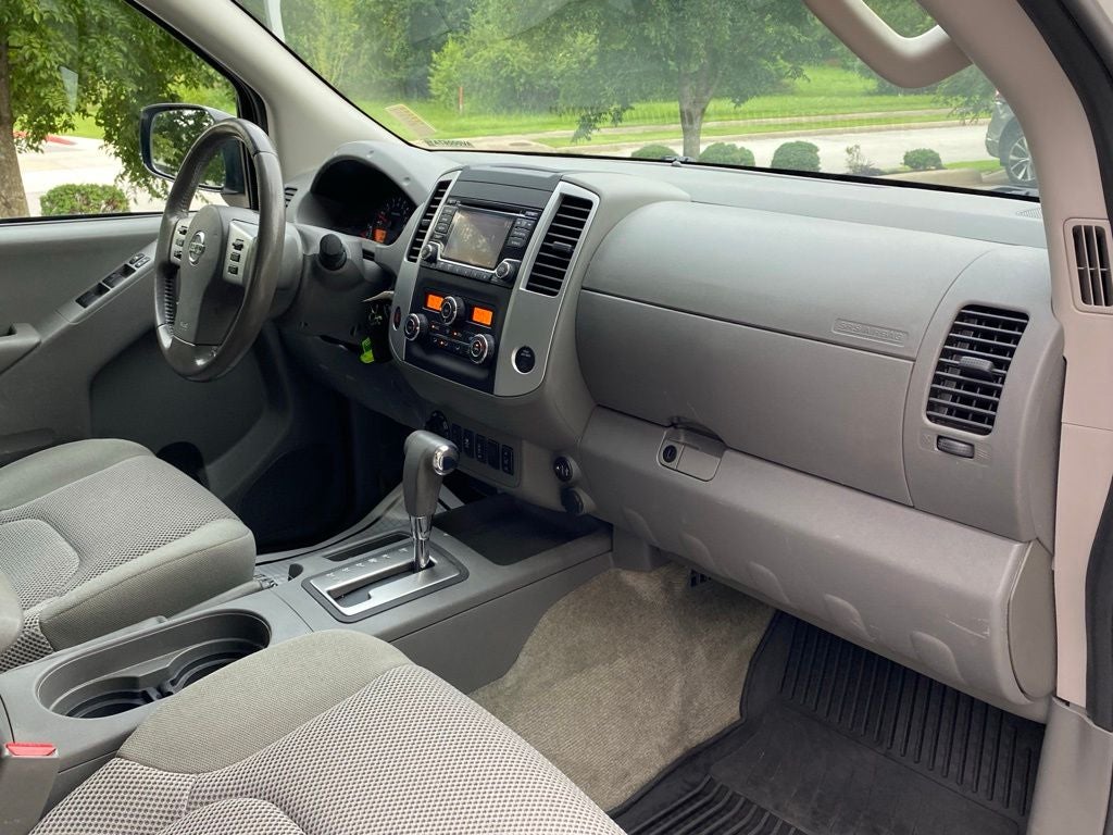 2017 Nissan Frontier SV