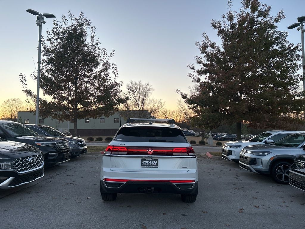 2026 Volkswagen Atlas Cross Sport 2.0T SEL