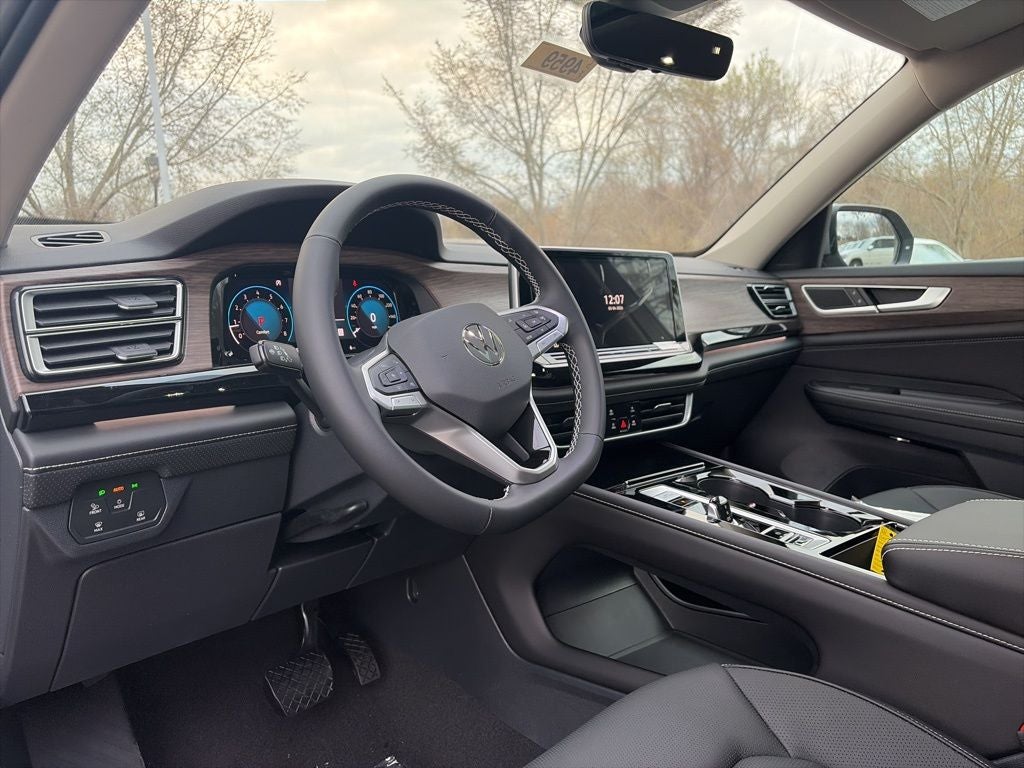 2026 Volkswagen Atlas 2.0T SEL