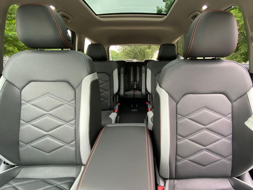 2026 Volkswagen Atlas 2.0T Peak Edition