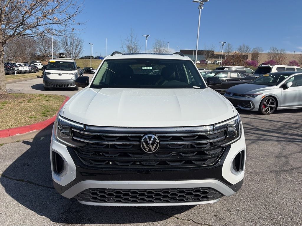 2026 Volkswagen Atlas 2.0T Peak Edition