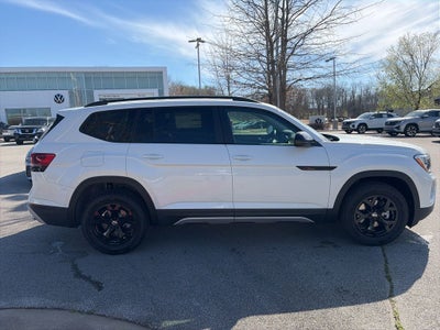 2026 Volkswagen Atlas 2.0T Peak Edition