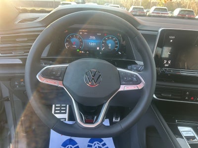 2026 Volkswagen Atlas Cross Sport 2.0T SEL Premium R-Line