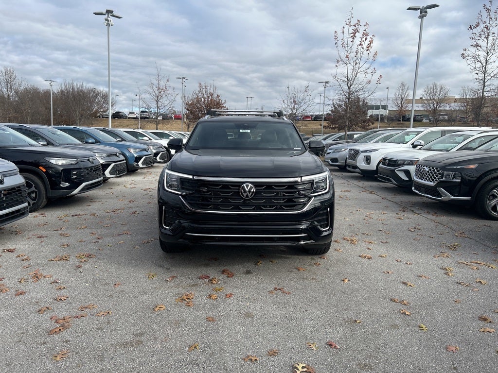 2026 Volkswagen Atlas Cross Sport 2.0T SEL Premium R-Line